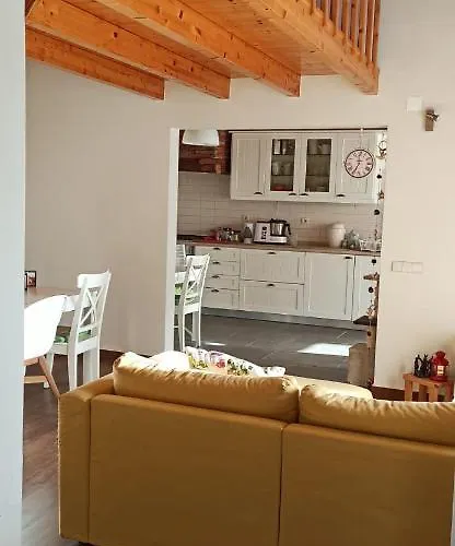 A 5 Minutos Da بيت للعطل